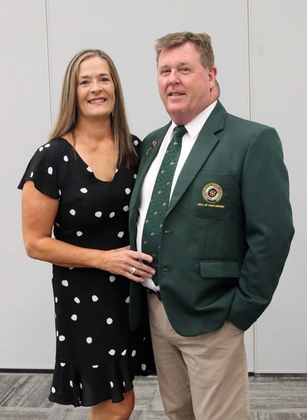 H of F Glenn Clarke & wife_3161.jpg