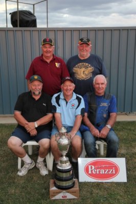 Mackintosh Vets Team web copy.jpg