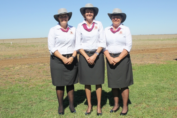 QLD lladies.jpg