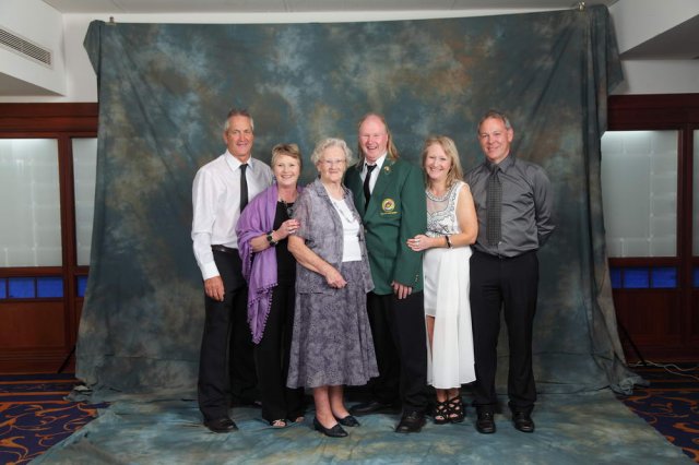 Roger Duthie Family photo.JPG