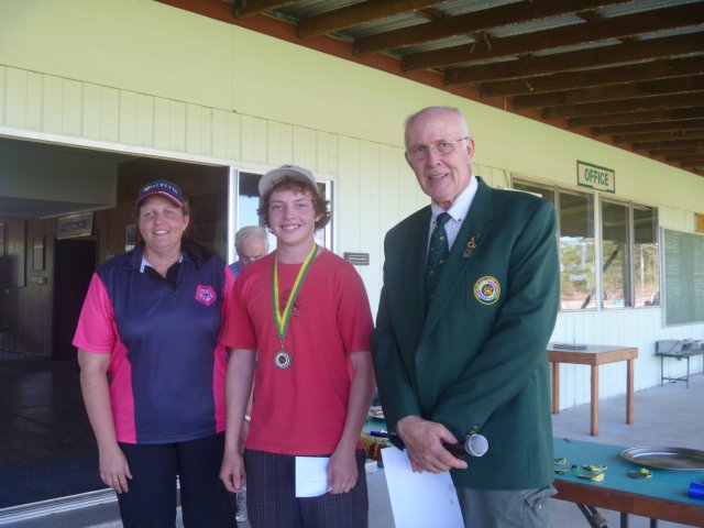 SB-Jnr Megan Niven W Jake Wilson Dave Howe.JPG