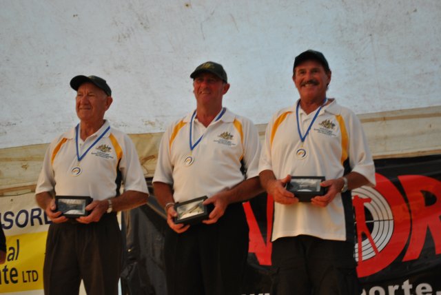 Super Vet team 1st Australia 2011 World Sporting in NZ.jpg