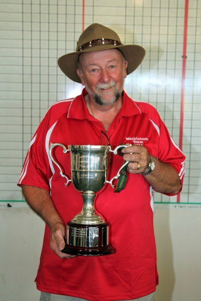 Veteran Mackintosh High Gun Rob Viney 2014 400 x 600.jpg